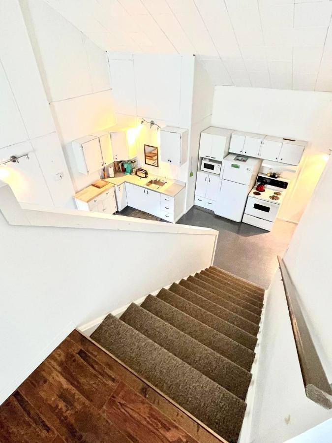 Les Appartements Du Vieil Edifice Metabetchouan-Lac-a-la-Croix Luaran gambar